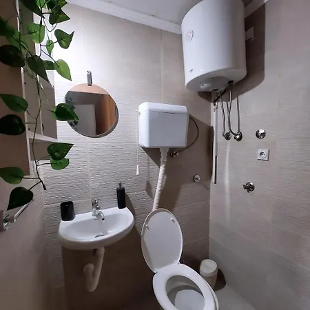 Apartment Mousehouse 1 *